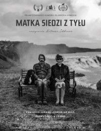 MATKA SIEDZI Z TYŁU